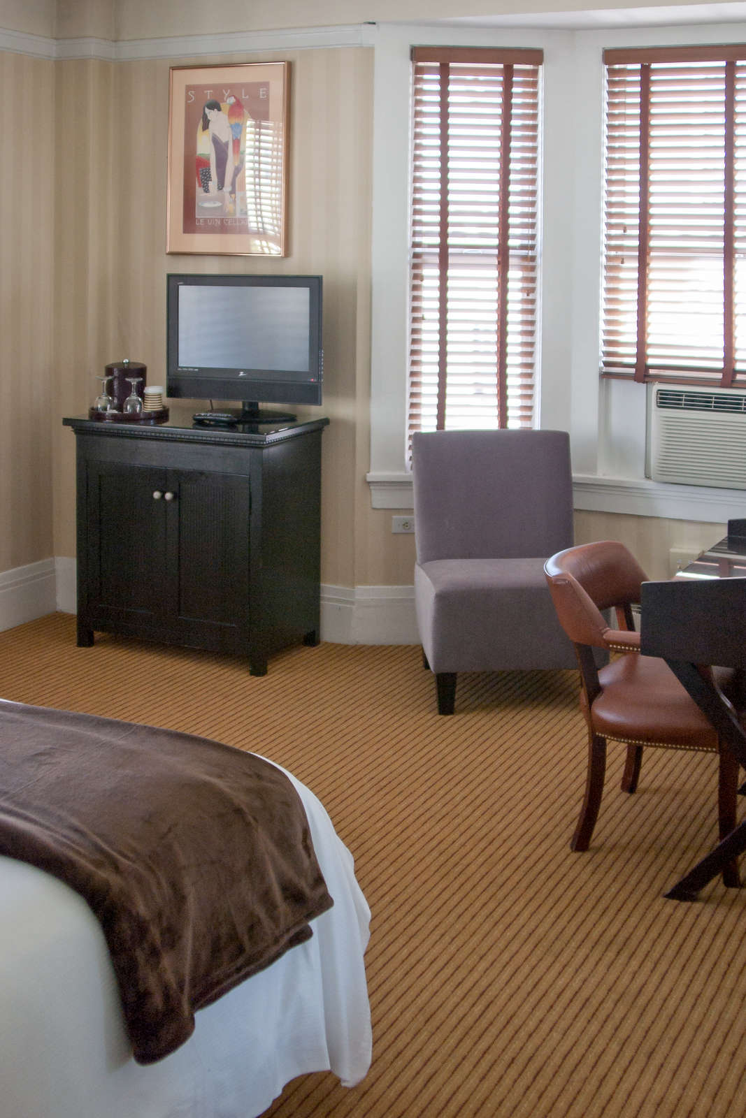 Hotel Executive Hotel Vintage Court photo 5