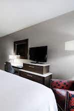 Hotel Fairfield Inn & Suites Boston Cambridge photo 2