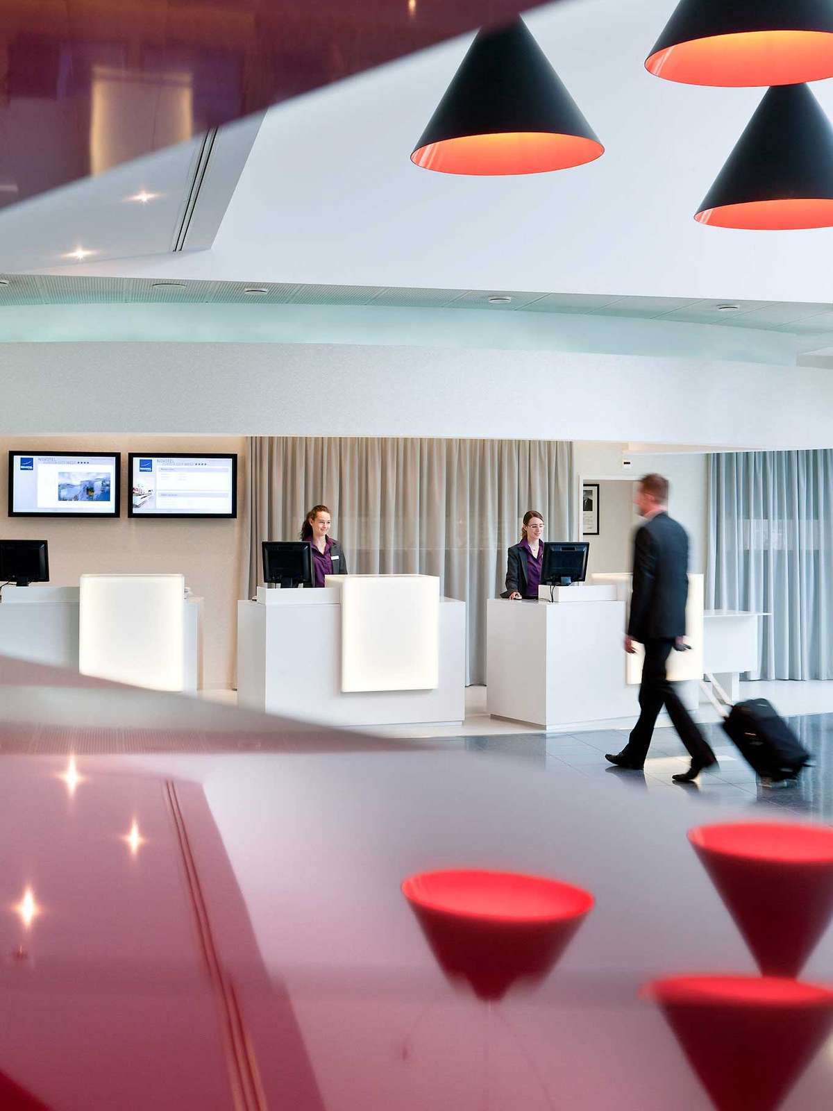 Hotel Novotel Zurich City West photo 4