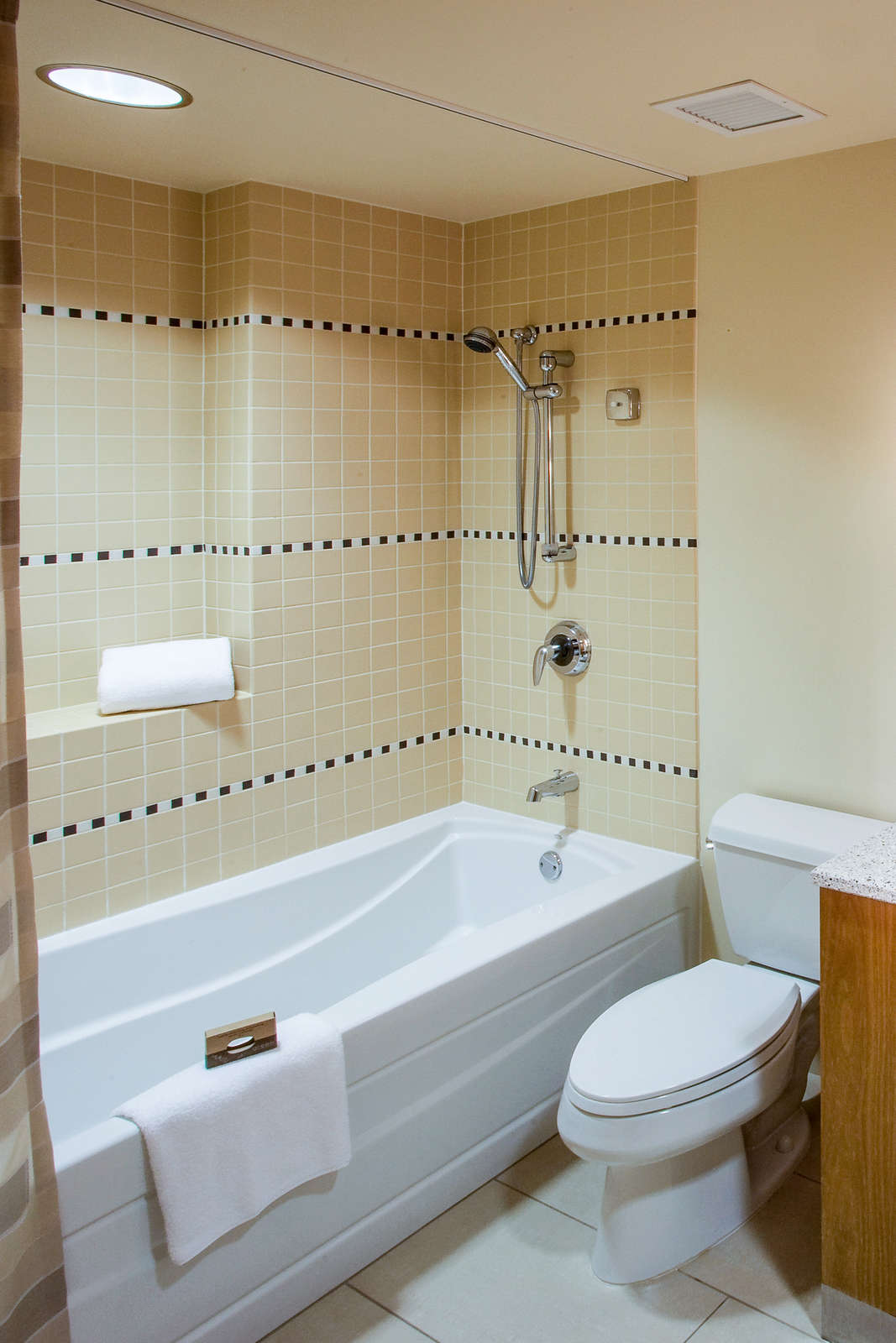 Hotel Cedarbrook Lodge photo 5