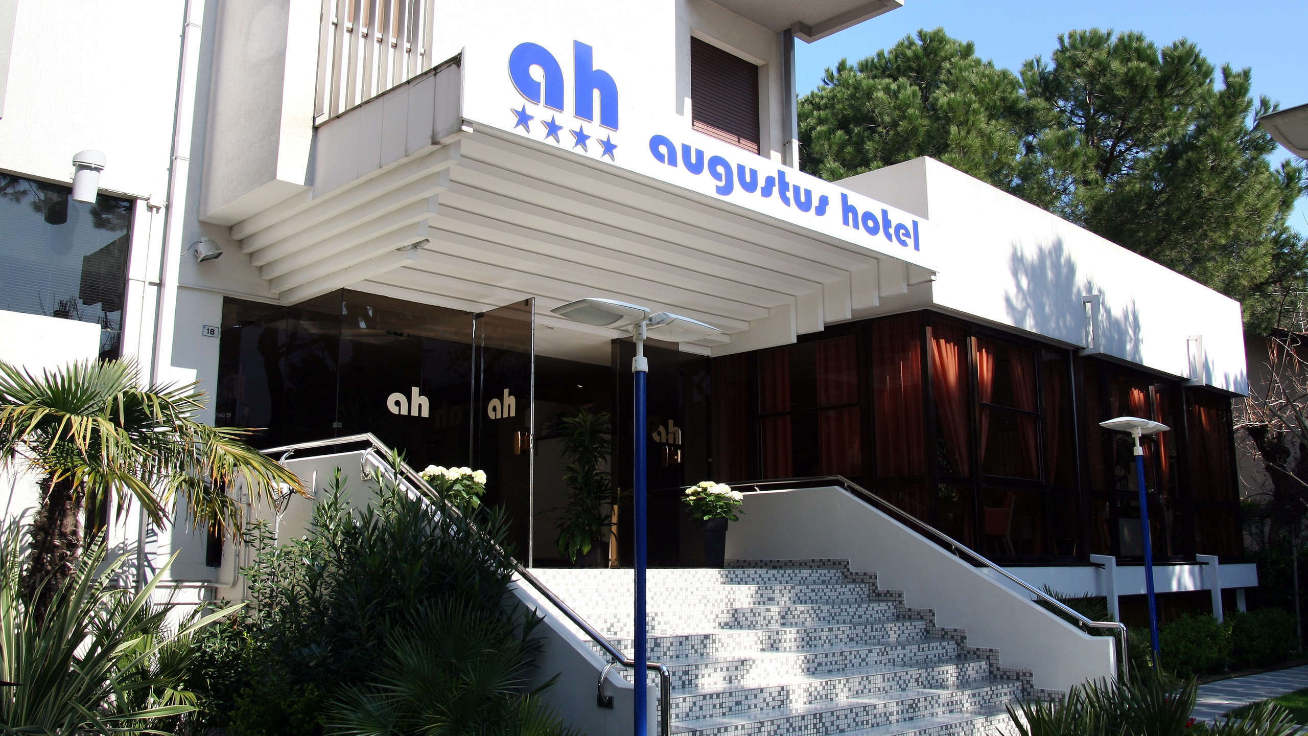 Hotel Augustus