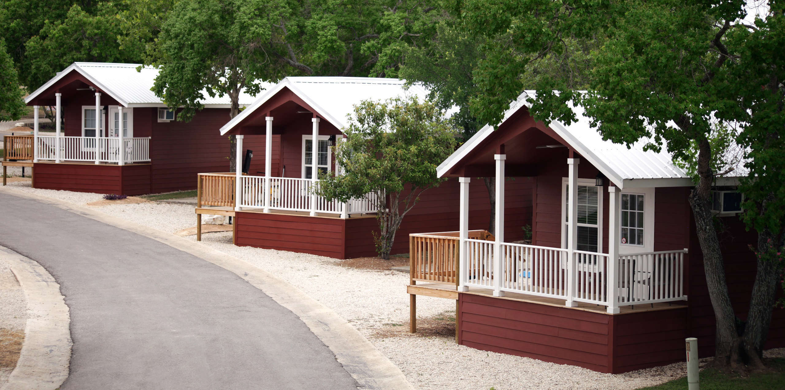 Hill Country Cottage and RV Resort