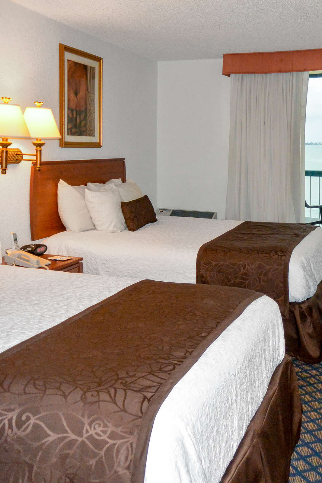 Hotel Best Western On The Bay Inn and Marina photo 2