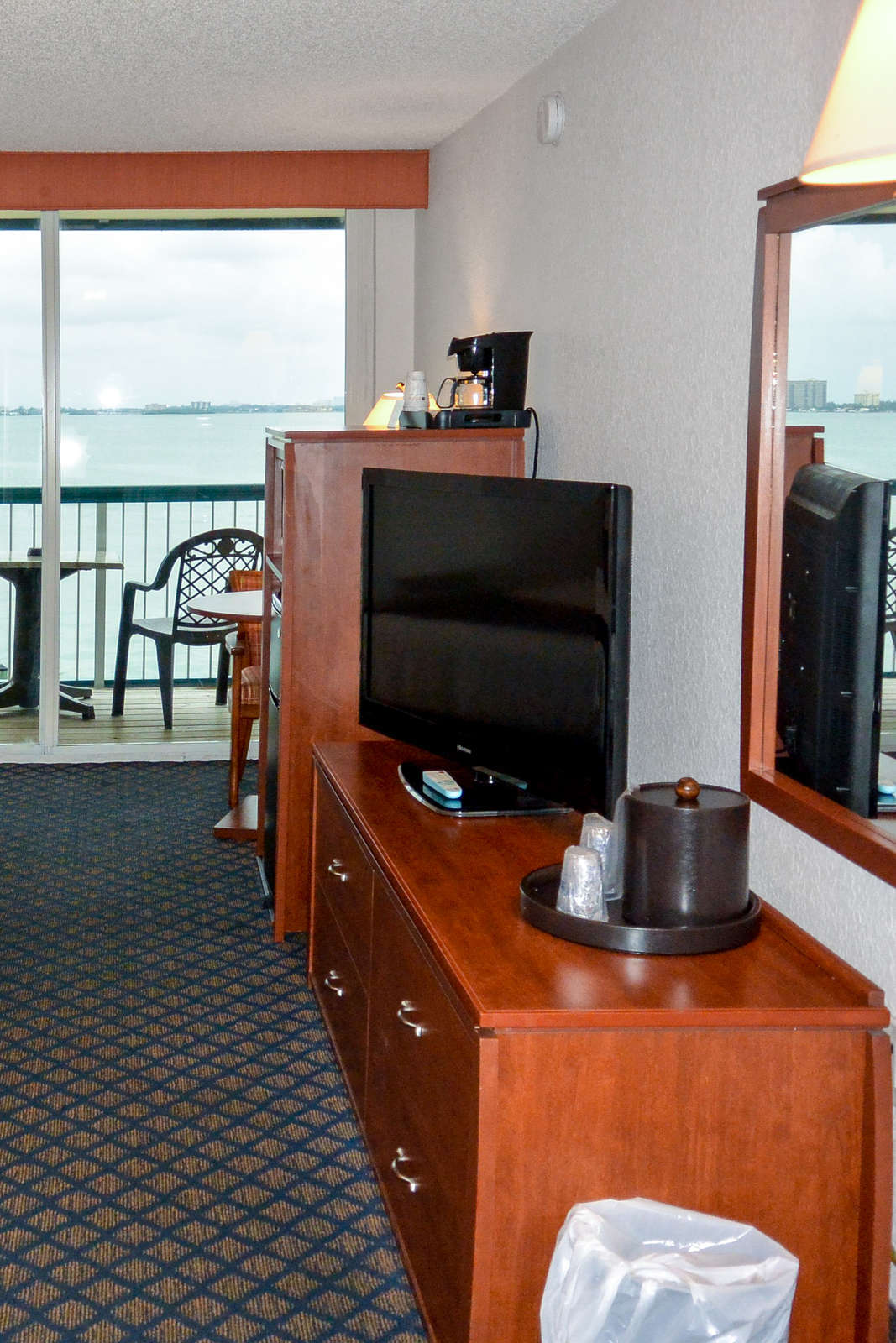 Hotel Best Western On The Bay Inn and Marina photo 3