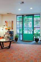 Hotel University Inn Seattle photo 2