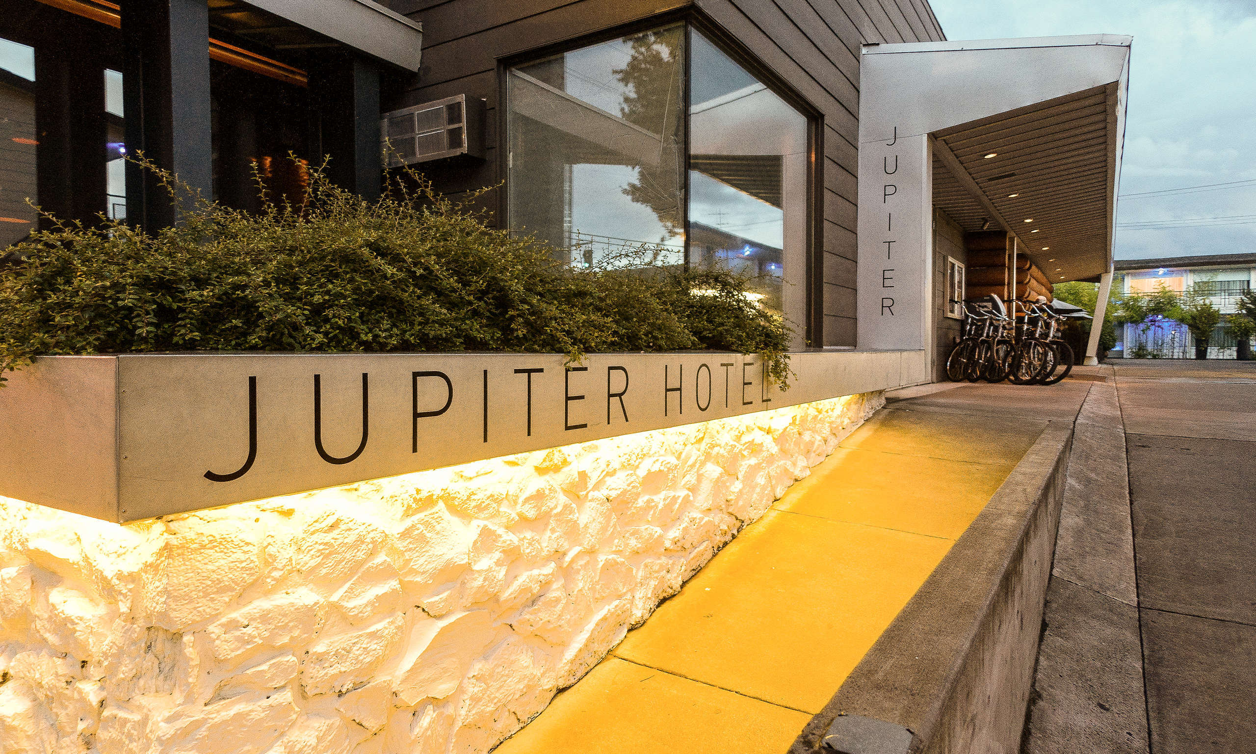 Jupiter Hotel