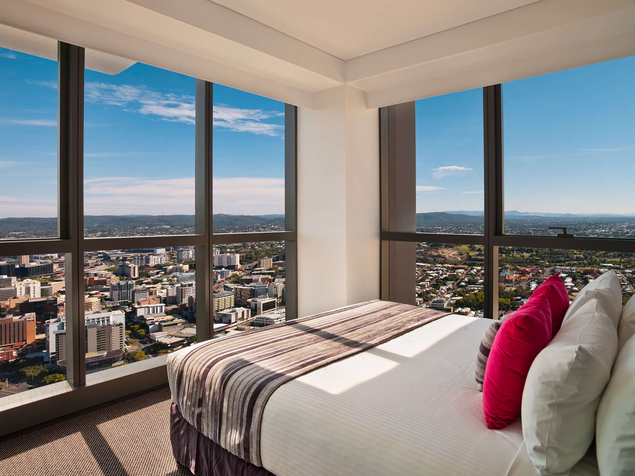 Hotel Meriton Serviced Apartments Adelaide Street photo 4