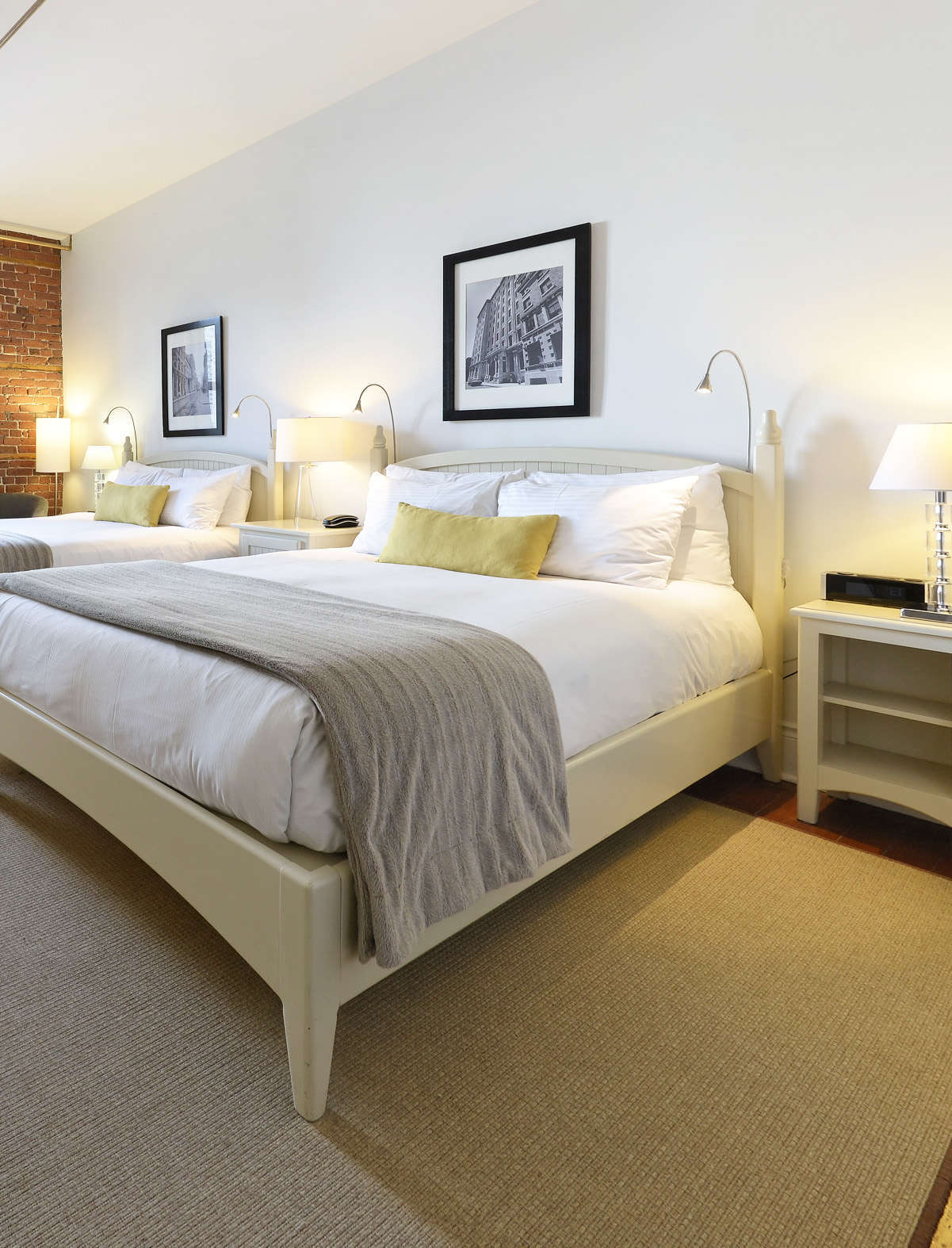 Hotel Le Saint Pierre Auberge Distinctive photo 2