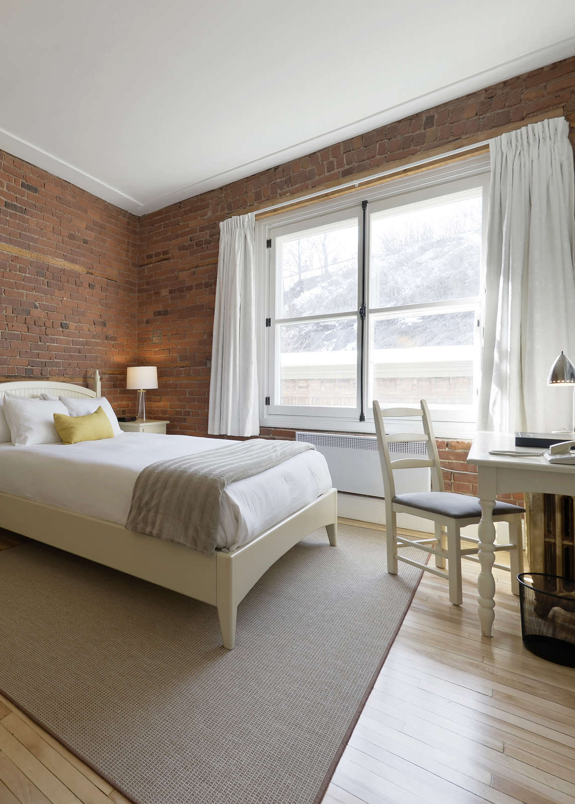 Hotel Le Saint Pierre Auberge Distinctive photo 4