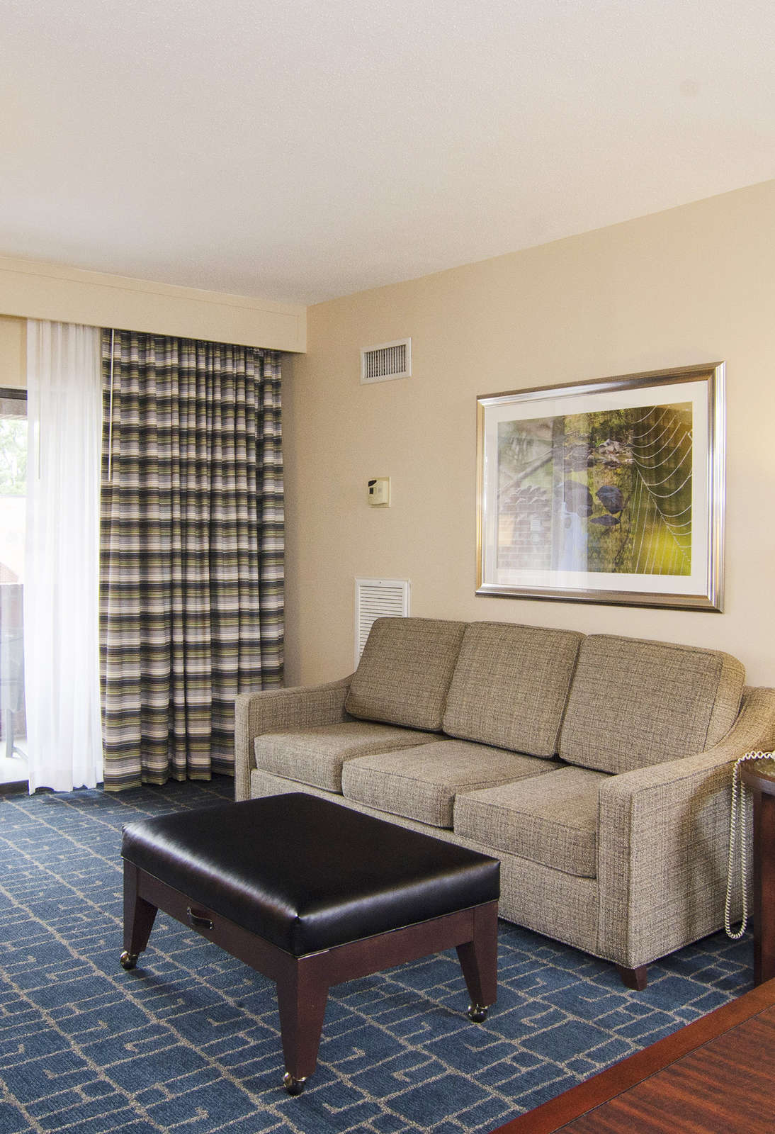 Hotel DoubleTree Suites by Hilton Charlotte-SouthPark photo 3