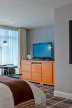 Hotel The Colonnade Hotel photo 2