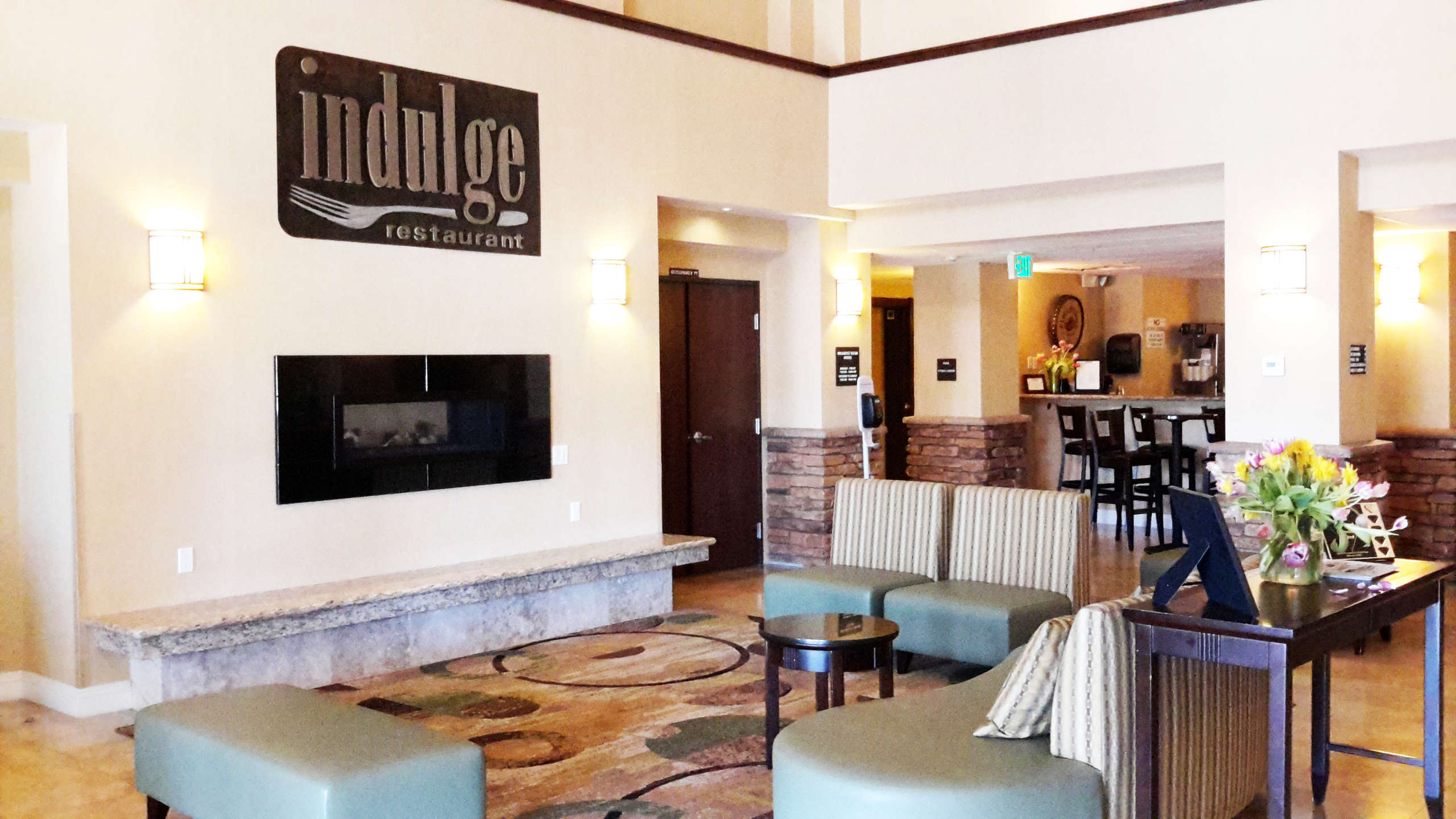 Hotel The Oaks Hotel Paso Robles photo 1