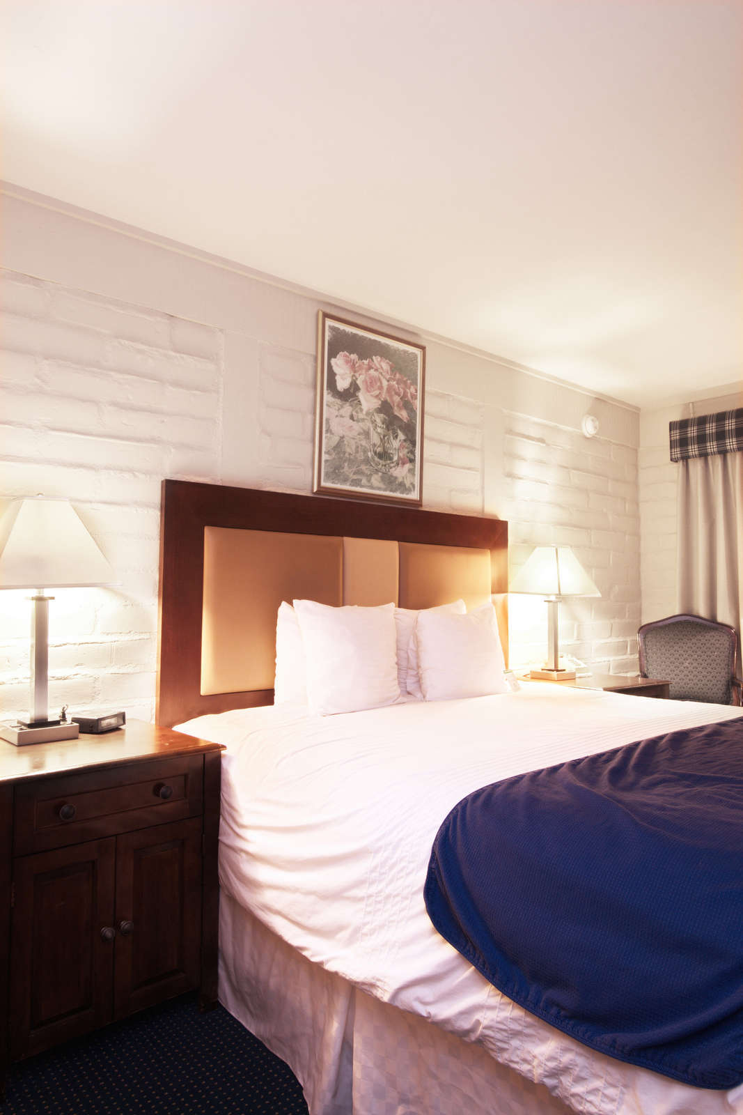 Hotel Carmel Village Inn photo 2