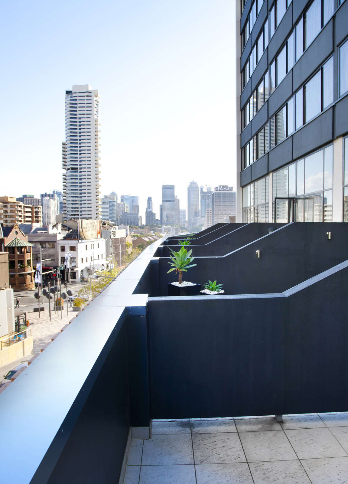 Hotel Larmont Sydney by Lancemore photo 3