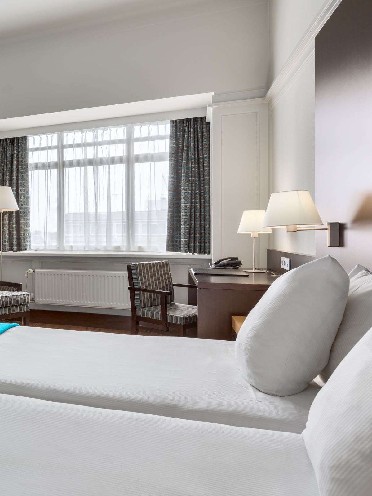 Hotel NH Atlanta Rotterdam photo 2