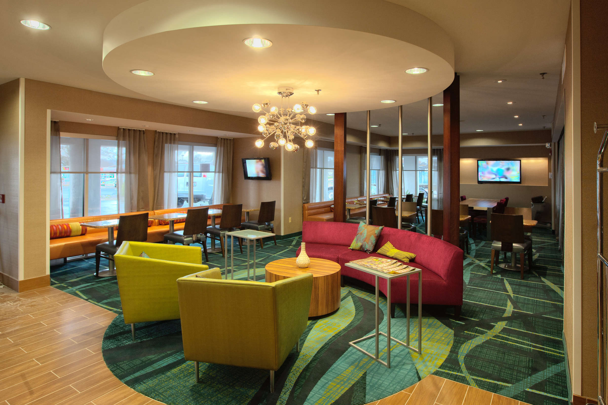 Hotel SpringHill Suites MetroCenter photo 1