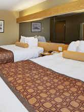 Hotel GuestHouse Inn & Suites photo 2