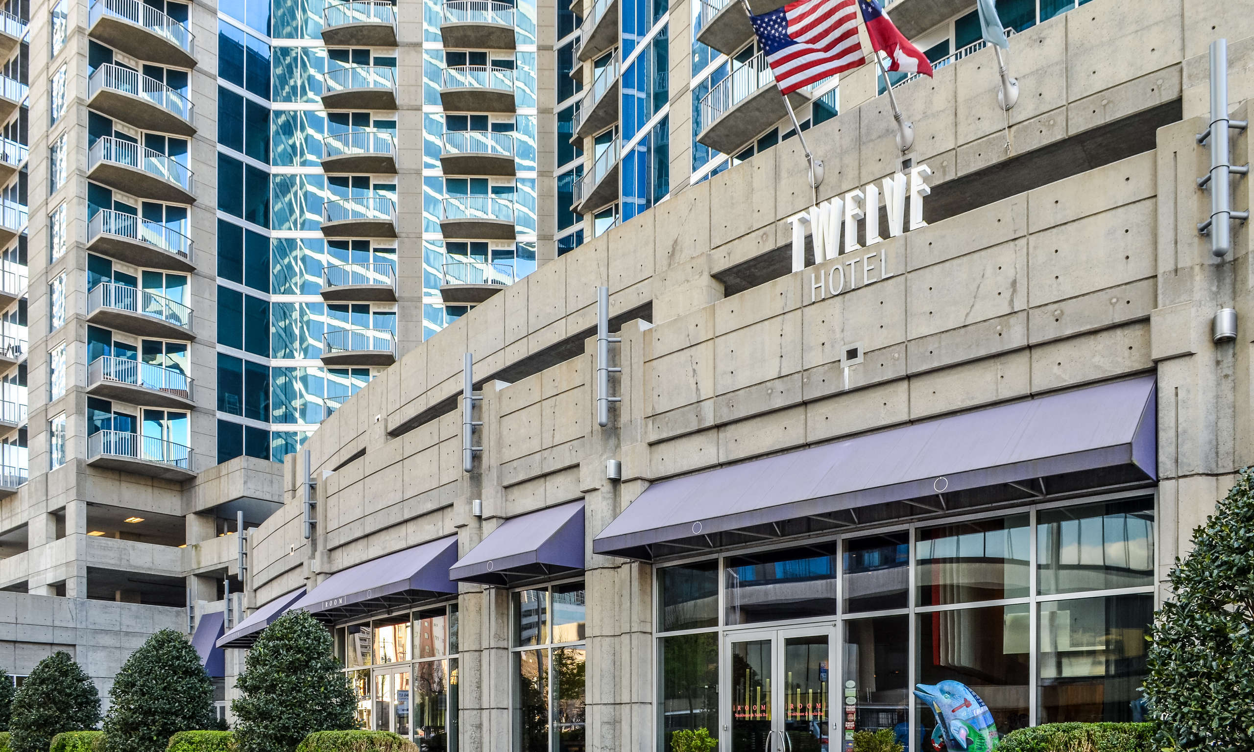 TWELVE Centennial Park