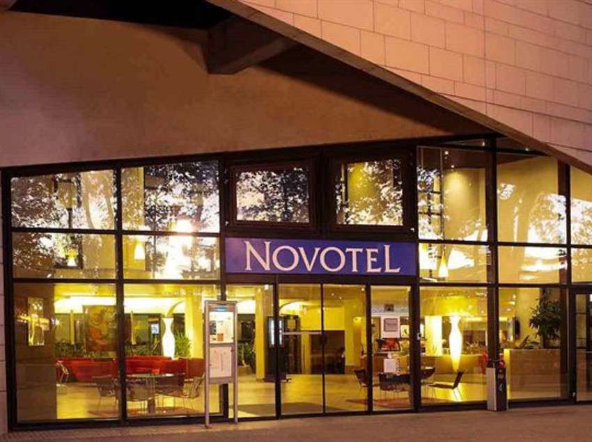 Hotel Novotel Atria Nimes Centre photo 4
