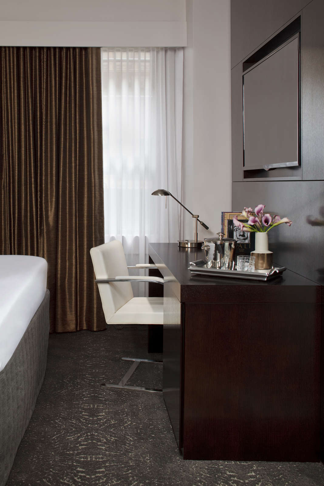 Hotel Carlyle Dupont Circle, a Kimpton Hotel photo 3