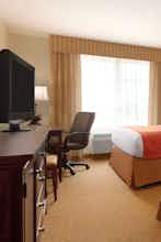 Hotel Country Inn & Suites Tampa East photo 3