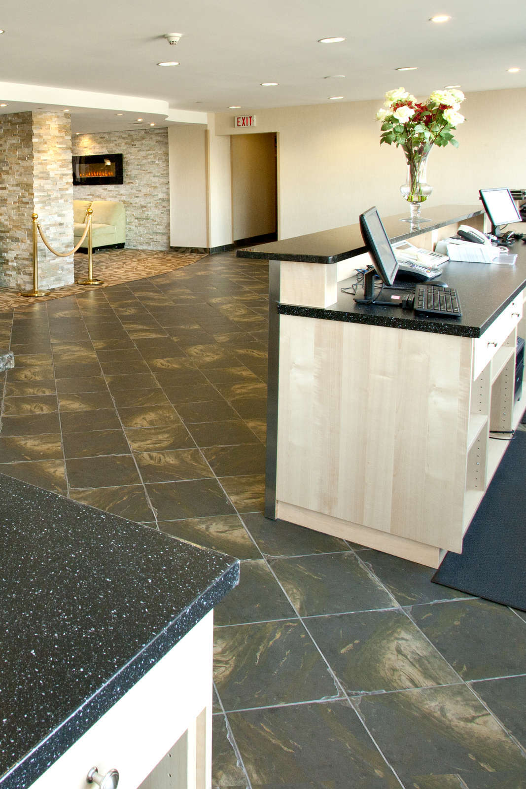 Hotel The Oakes Overlooking the Falls Hotel photo 2