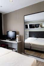 Hotel Petit Palace Puerta del Sol photo 5