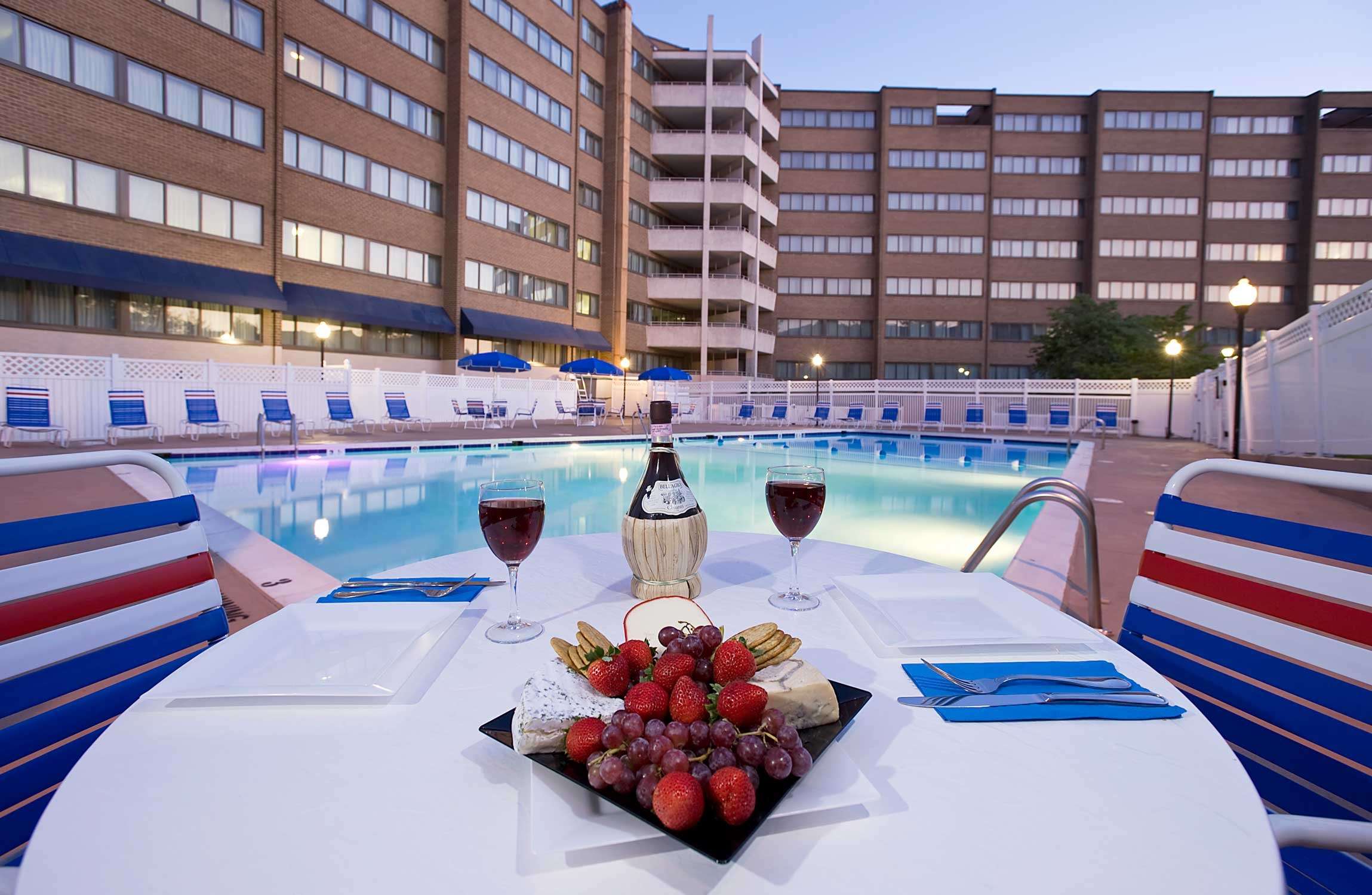 Washington Suites Alexandria