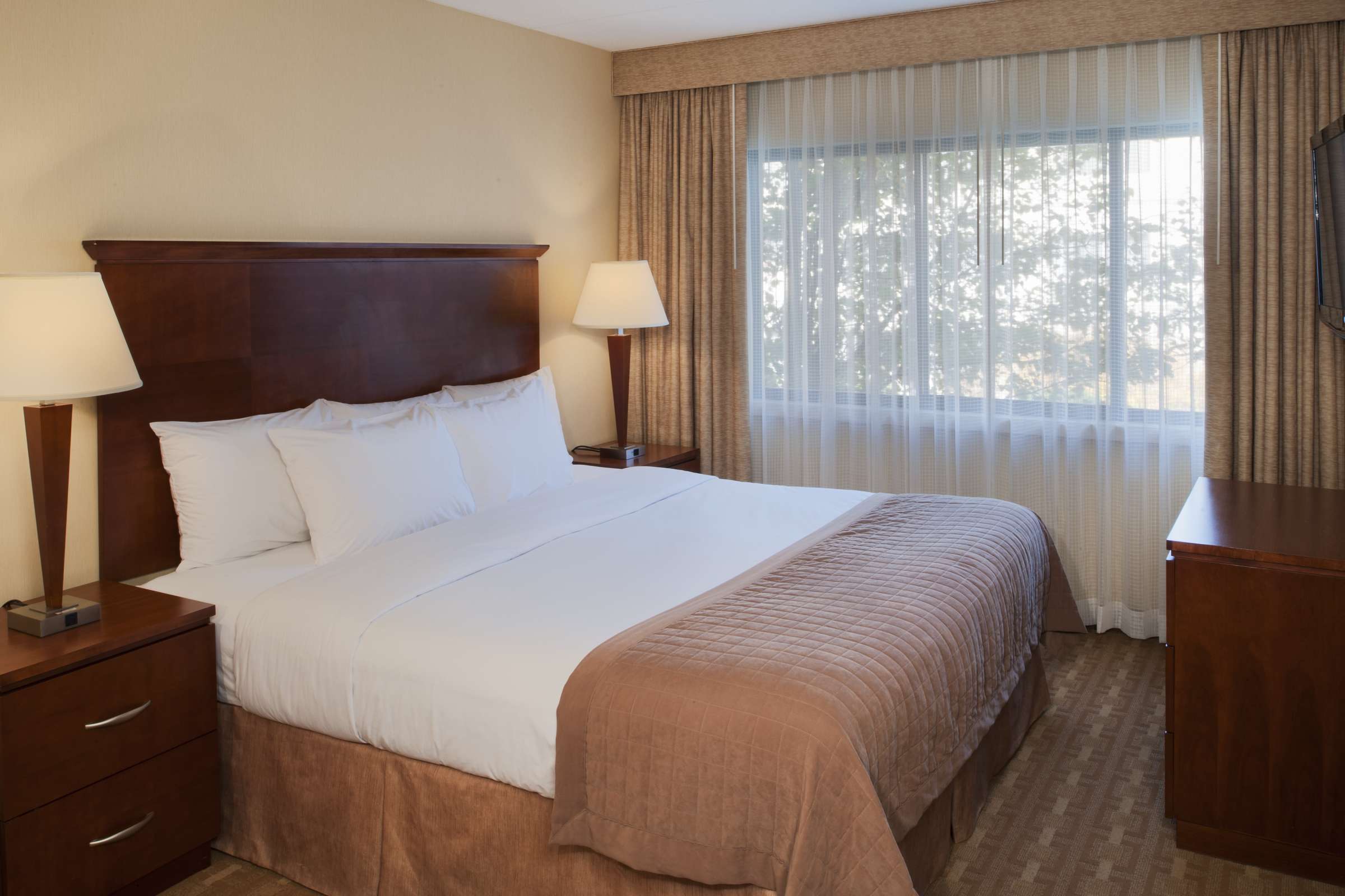 Hotel Doubletree Suites Carmel photo 3