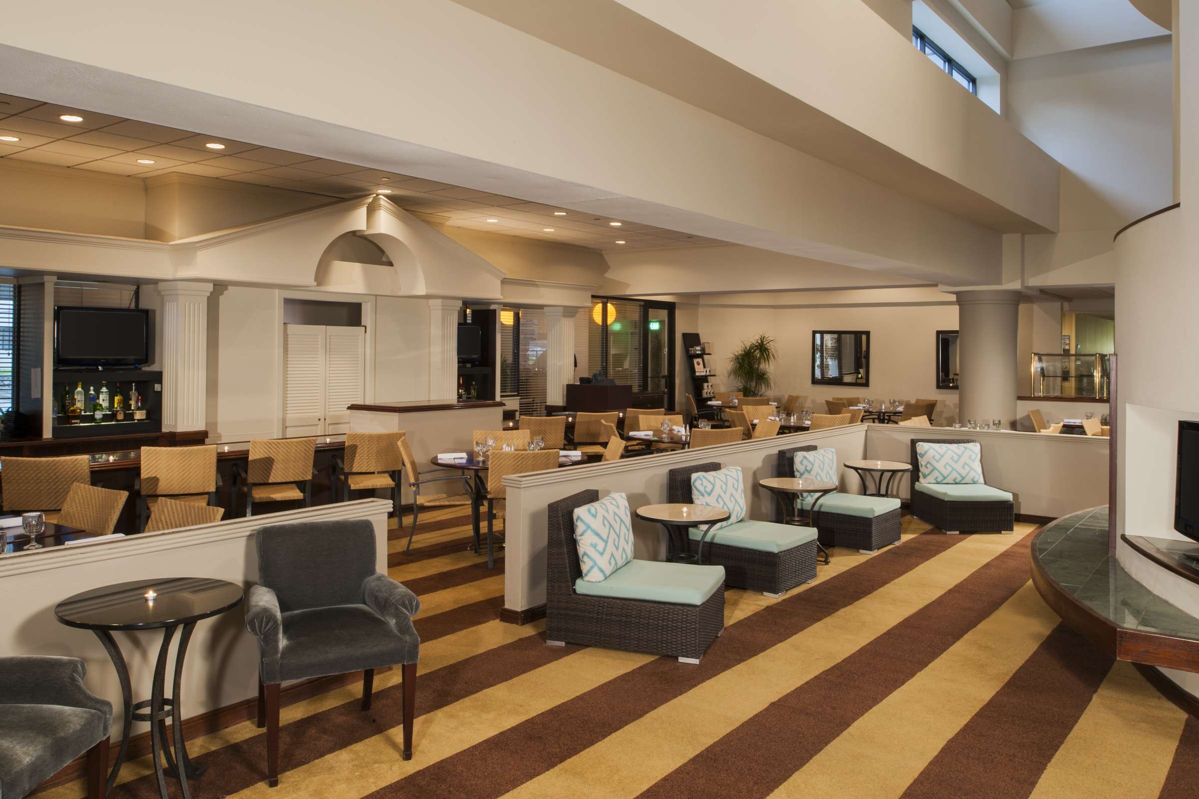 Hotel Doubletree Suites Carmel photo 1