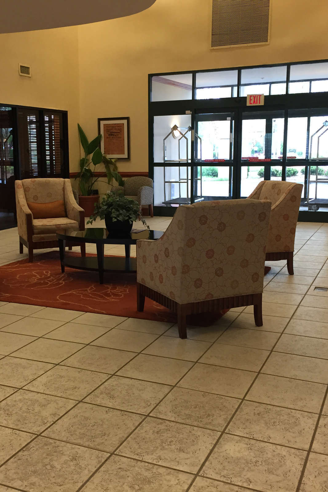 Hotel Wingate by Wyndham Concord Mills photo 5