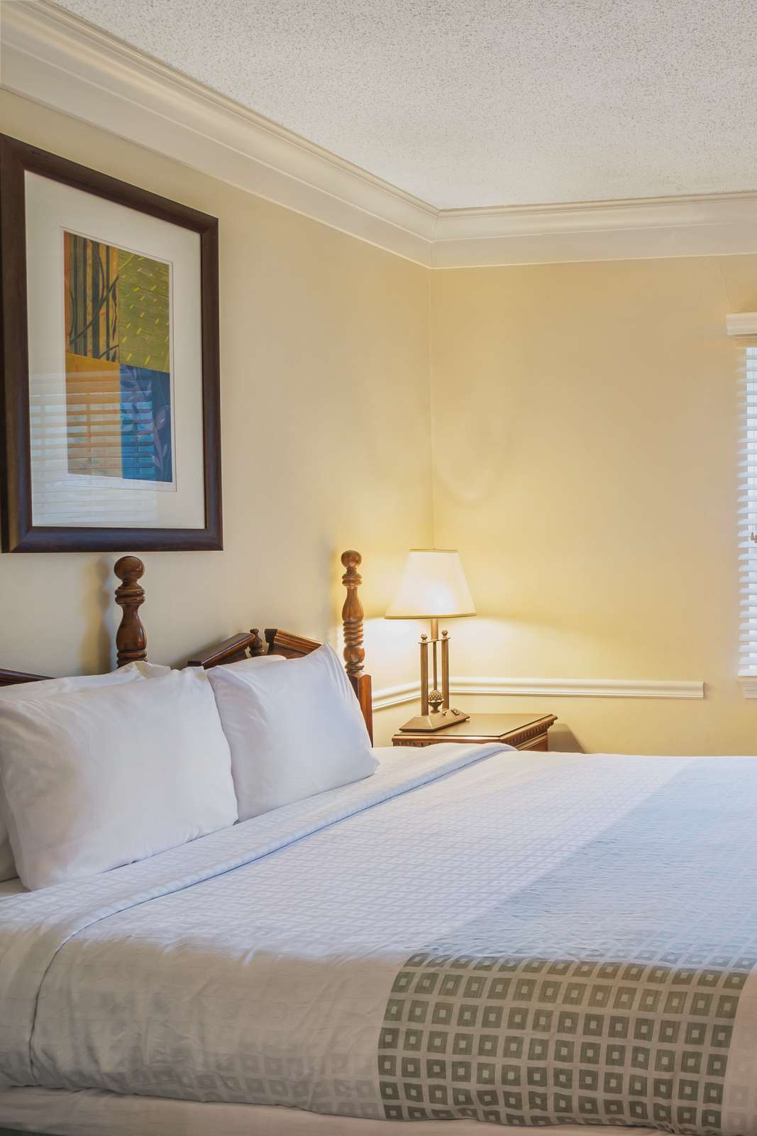 Hotel Aurora Inn photo 1