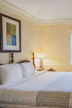 Hotel Aurora Inn photo 1