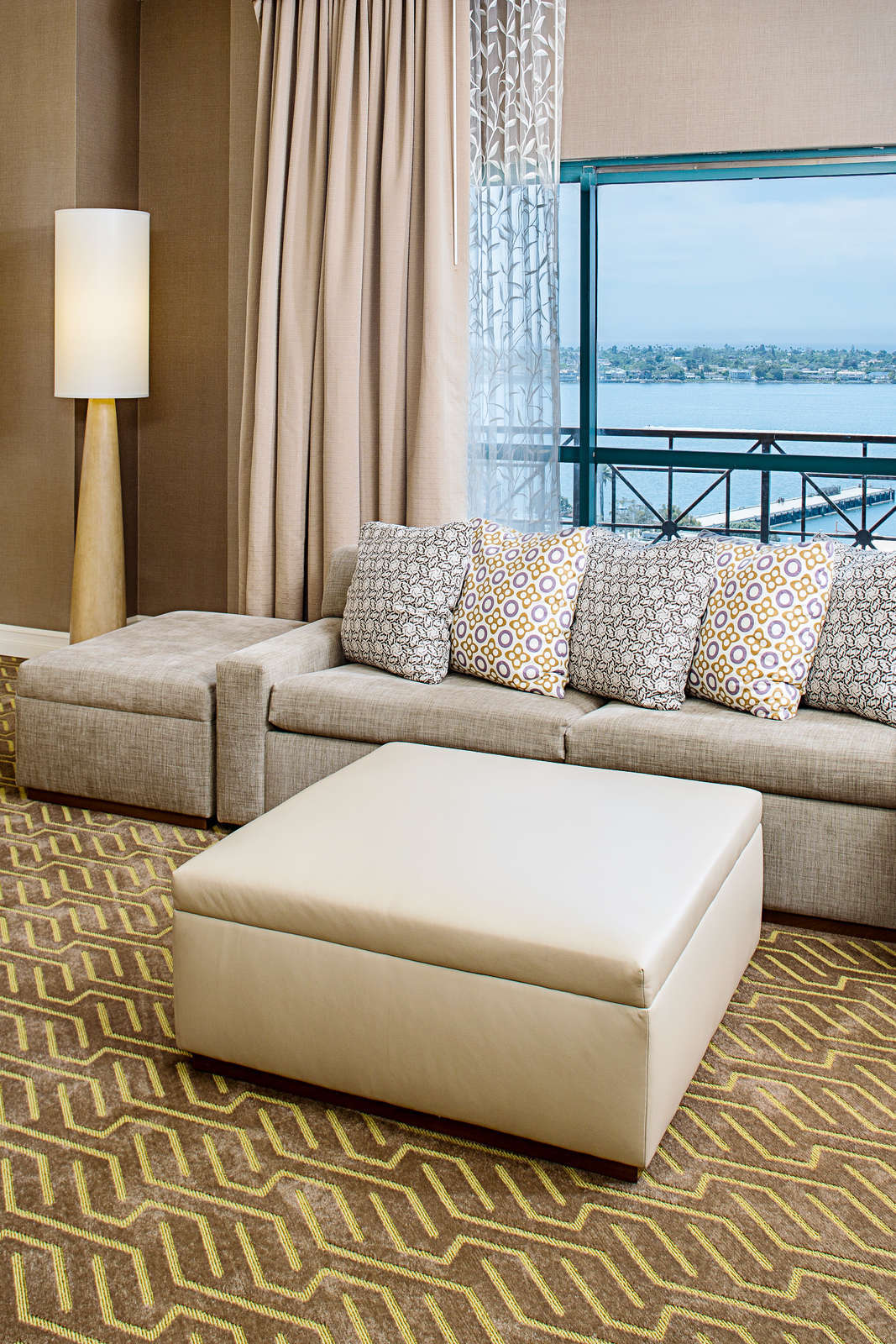 Hotel Embassy Suites San Diego Bay Downtown photo 4