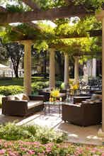 Hotel Omni Mandalay Hotel At Las Colinas photo 1