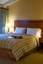 Hotel Red Cottage Inn & Suites photo 4