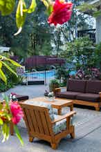 Hotel Red Cottage Inn & Suites photo 3