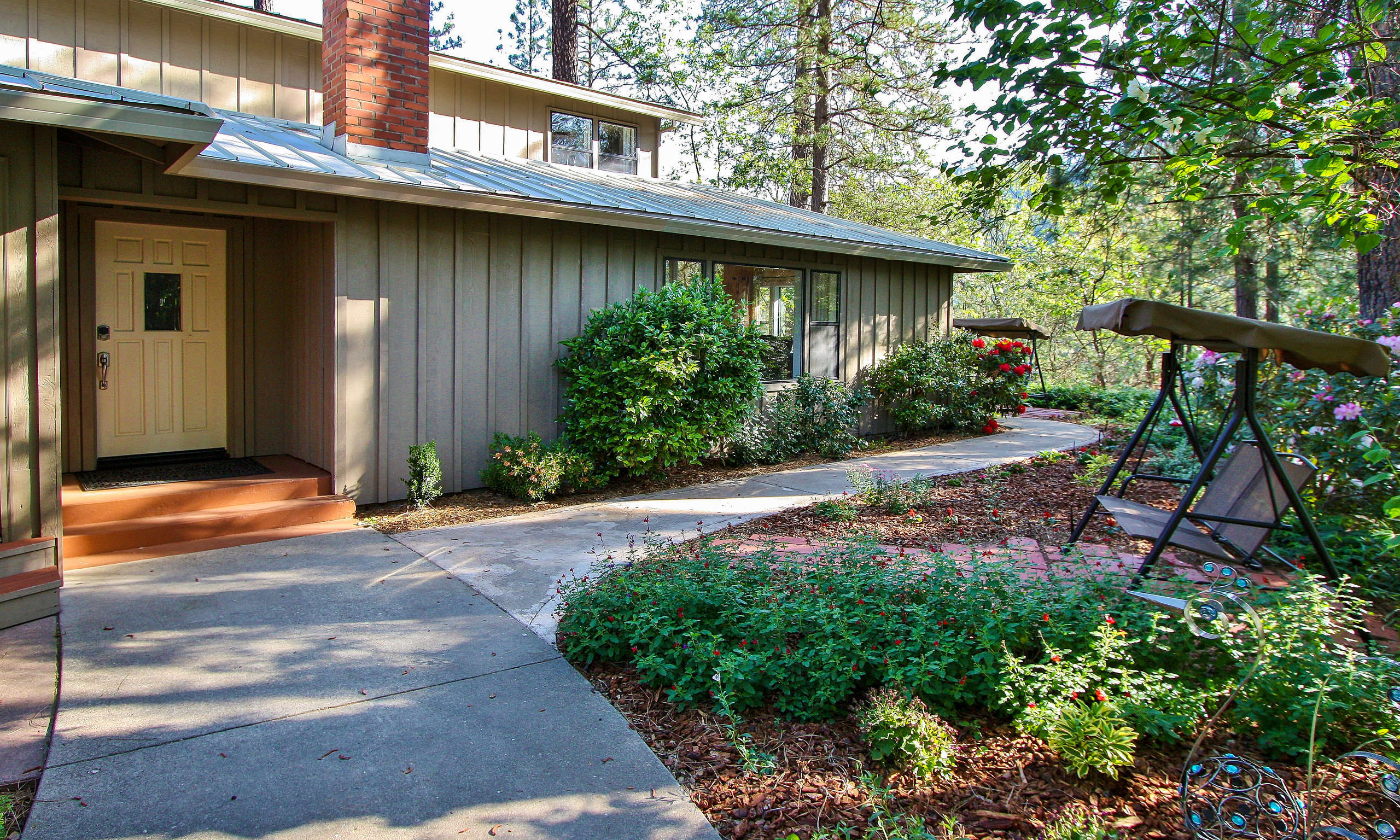 The Inn at Shasta Lake