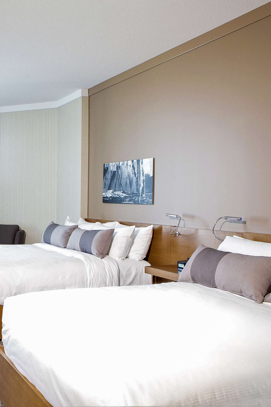 Hotel Grey Eagle Resort & Casino photo 2