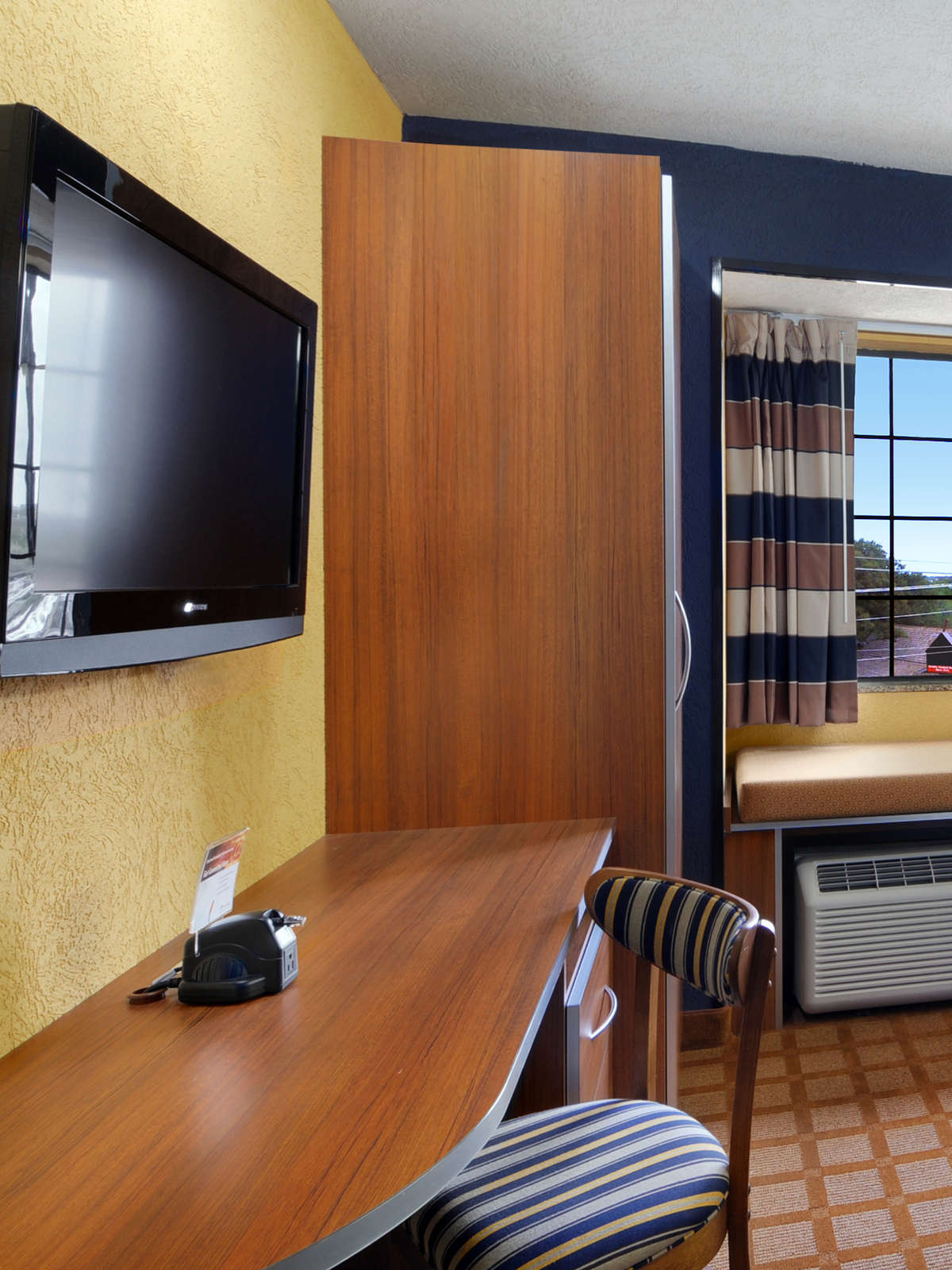 Hotel Microtel Inn & Suites New Braunfels photo 5