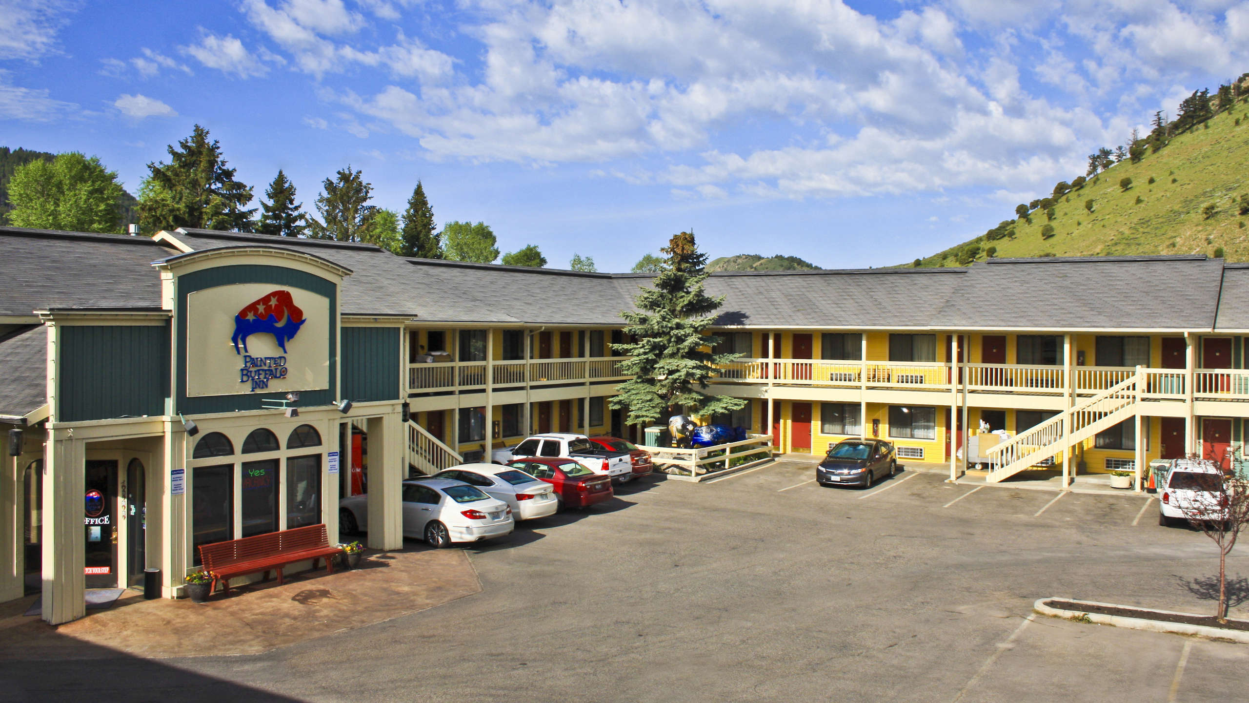 Painted Buffalo Inn