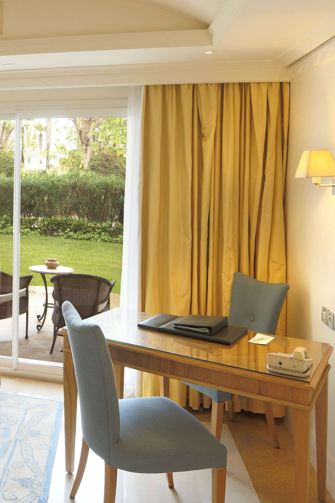 Hotel Amphitrite Palace Beach Hotel photo 2