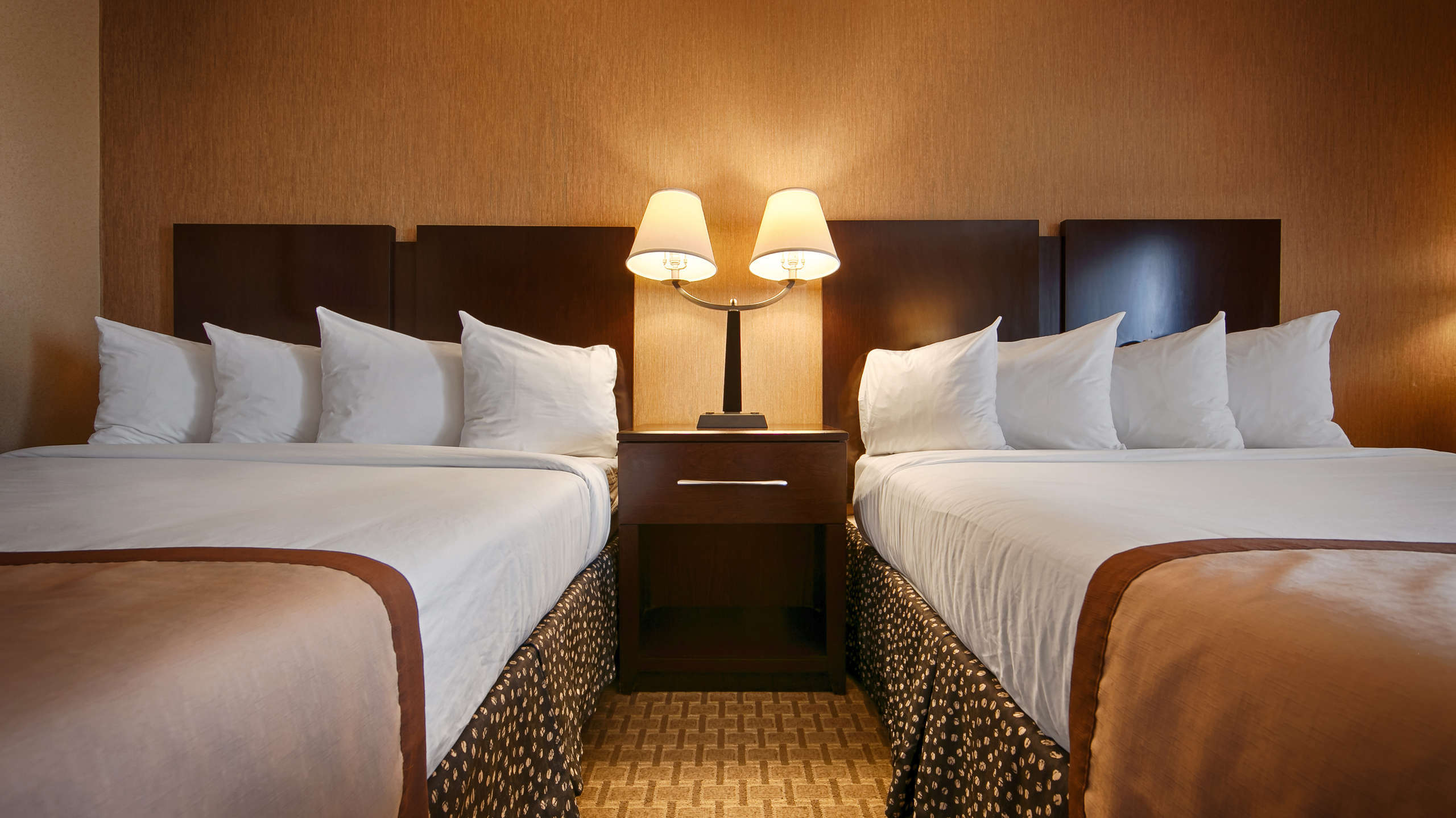 Hotel Best Western Plus Newport Beach Inn photo 3