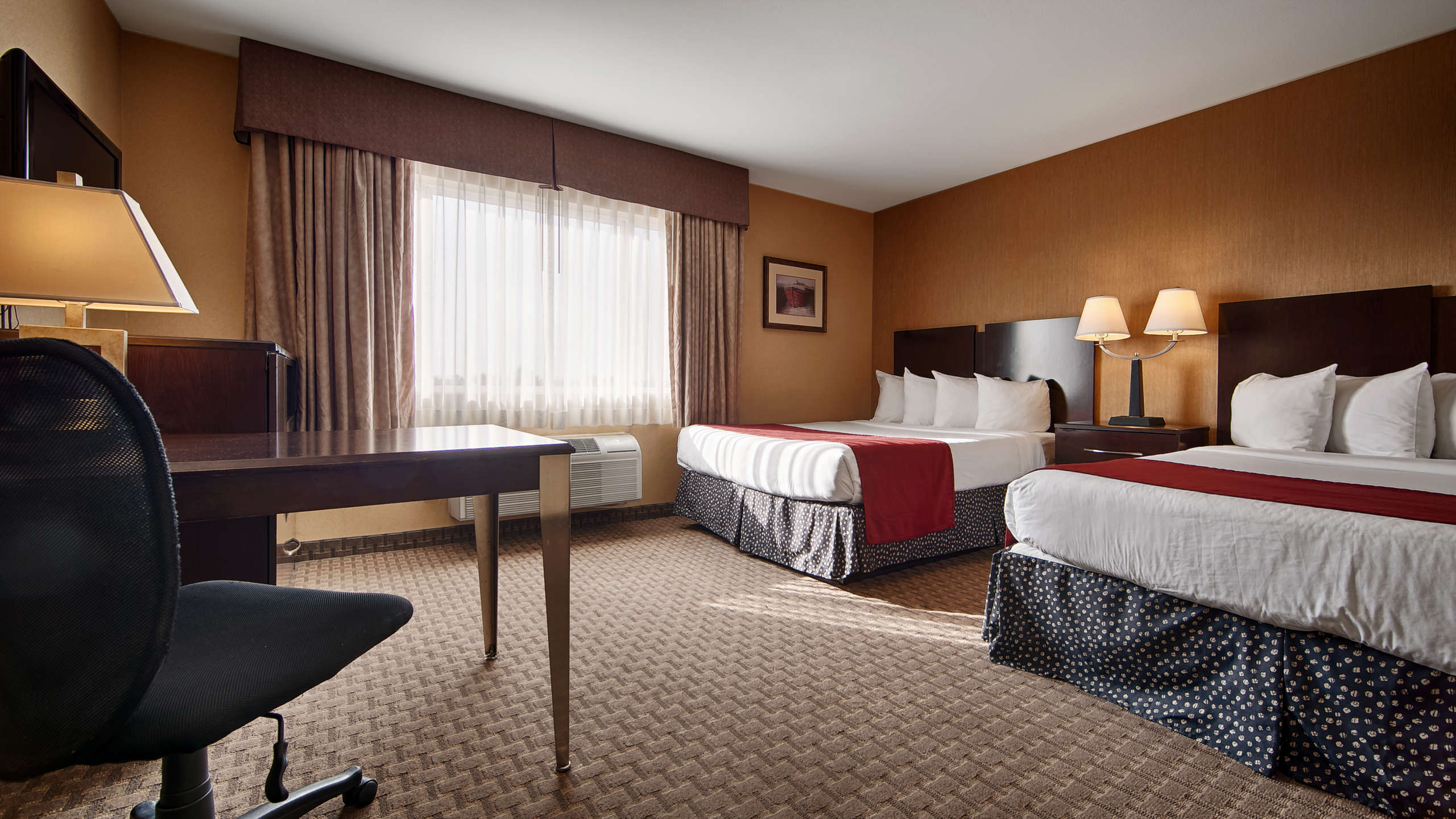 Hotel Best Western Plus Newport Beach Inn photo 1