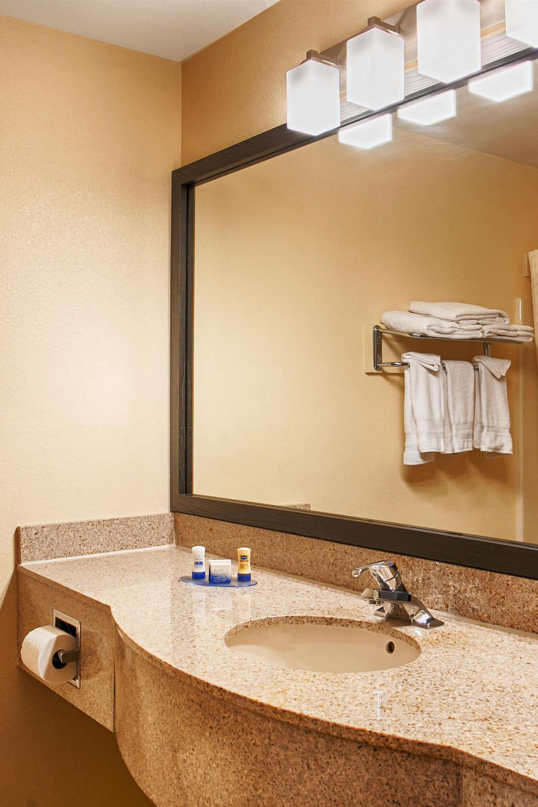 Hotel Best Western Laramie Inn & Suites photo 4