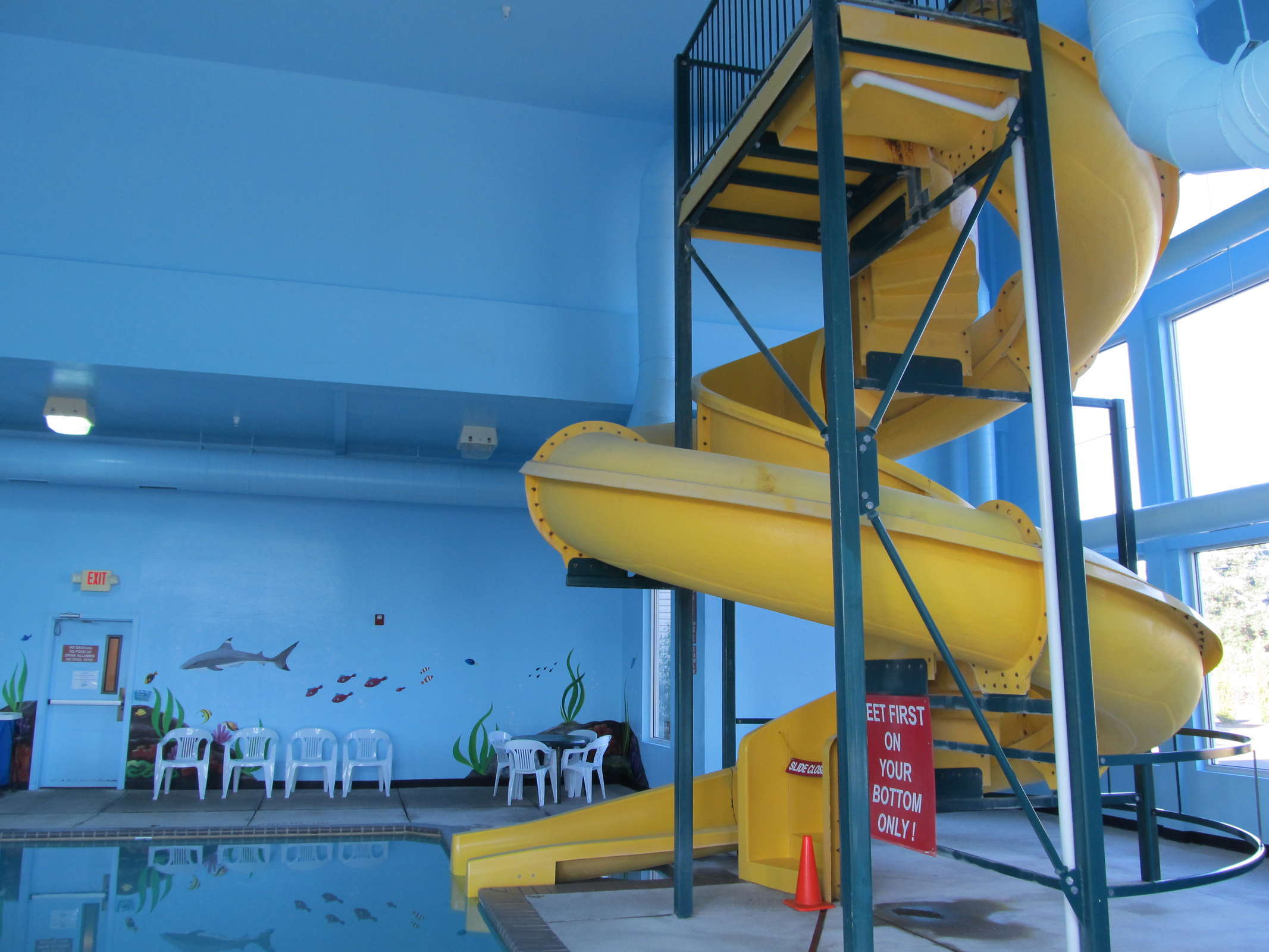 Hotel Super 8 Inn & Suites Central Point/Medford photo 5