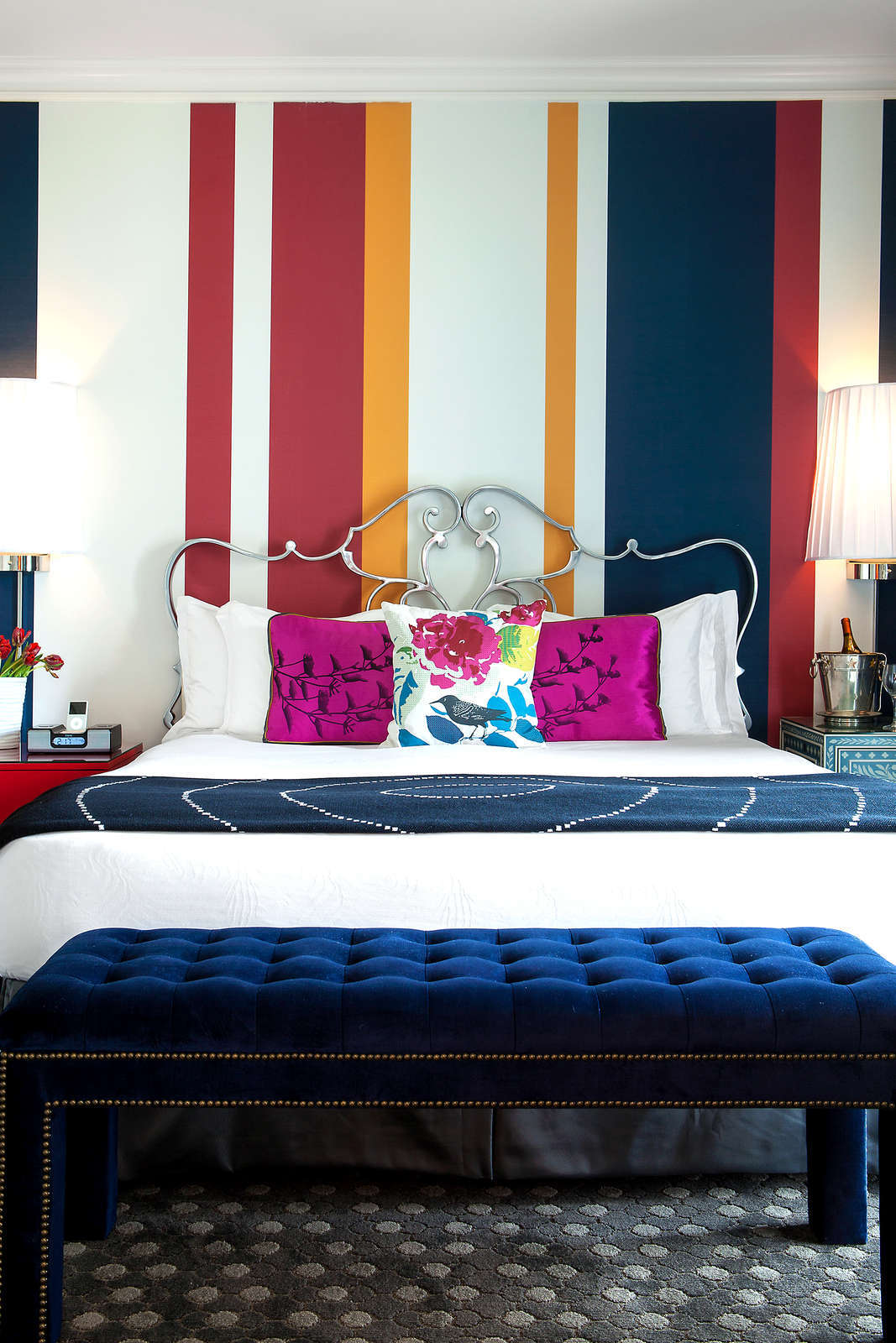 Hotel The Marker has a long name and should be cropped to fit reviews card on Locations page photo 1