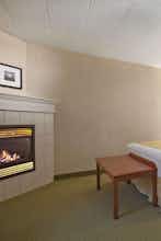 Hotel Country Inn & Suites By Carlson, Traverse City, Mi photo 5