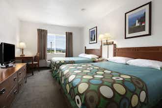 Hotel Super 8 Inn & Suites Central Point/Medford photo 2