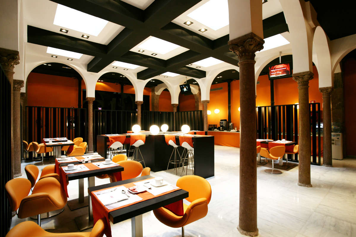 Hotel Petit Palace Plaza Malaga photo 3